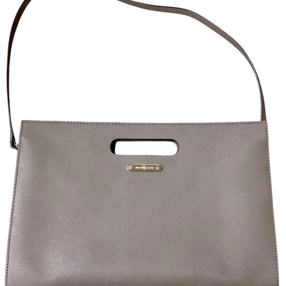 Michael Kors Handbags - Michael Kors Gray Clutch with Handle Cutout